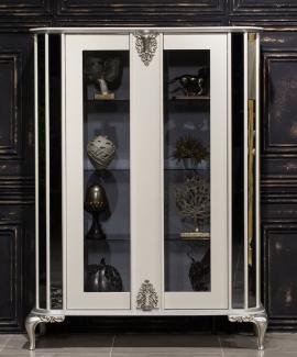 Casa Padrino Luxus Barock Vitrine Weiß / Silber - Verspiegelter Massivholz Vitrinenschrank mit 2 Türen - Prunkvolle Barock Möbel