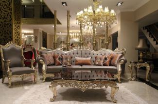 Casa Padrino Luxus Barock Wohnzimmer Set Grau / Dunkelbraun / Gold - 2 Sofas & 2 Sessel & 1 Couchtisch & 2 Beistelltische - Wohnzimmer Möbel im Barockstil - Edel & Prunkvoll