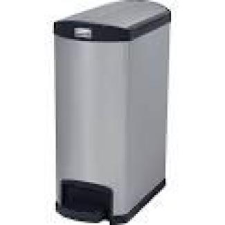 Rubbermaid Commercial Products Slim Jim 1901999 90 Litre Front Step Step-On Stainless Steel Wastebasket - Black
