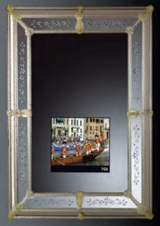 Casa Padrino Luxus Barock Spiegel Gold - Prunkvoller Wandspiegel im Venezianischen Stil mit integriertem 19 Zoll TV - Hotel Möbel - Barock Möbel - Luxus Möbel im Barockstil - Made in Italy