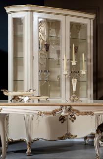 Casa Padrino Luxus Barock Vitrine Cremefarben / Weiß / Gold - Handgefertigter Massivholz Vitrinenschrank mit 2 Glastüren - Barock Möbel
