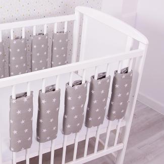 Bello24 - Universeller Babybett Gitterschutz mit Klettverschluss aus 100% Baumwolle 38x30cm (Weiße Sterne, 9)