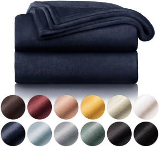 Blumtal Kuscheldecke aus Fleece - hochwertige Decke, Oeko-TEX® Zertifiziert in 270 x 230 cm, Kuscheldecke flauschig als Sofadecke, Tagesdecke oder Winterdecke, Dark Ocean Blue - blau