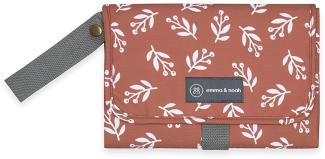 emma & noah Premium Wickelunterlage für unterwegs, waschbar & mobil, kleine Wickeltasche mit Windeltasche für den Kinderwagen, schadstofffrei & atmungsaktiv (Floral Mocca)