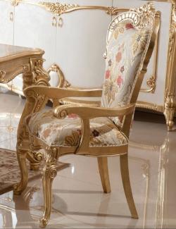 Casa Padrino Luxus Barock Esszimmer Stuhl mit Armlehnen Mehrfarbig / Gold H. 115 cm
