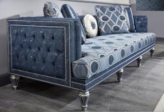 Casa Padrino Luxus Barock Chesterfield Sofa Dunkelblau / Hellblau / Silber 250 x 92 x H. 85 cm