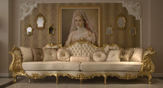 Casa Padrino Luxus Barock Wohnzimmer Sofa Creme / Gold 360 x 100 x H. 115 cm - Prunkvolles Sofa im Barockstil - Edle Barock Wohnzimmer Möbel