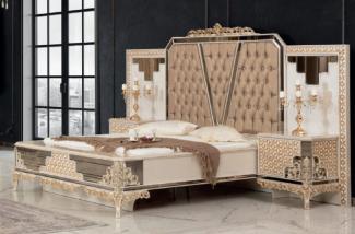 Casa Padrino Luxus Barock Schlafzimmer Set Weiß / Gold - 1 Doppelbett mit Kopfteil & 2 Nachttische - Schlafzimmer Möbel im Barockstil - Edel & Prunkvoll