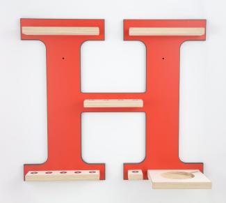 Schreinerei Linden 'Buchstabe H' Tonie-Regal, Holz rot, 45 x 51 cm