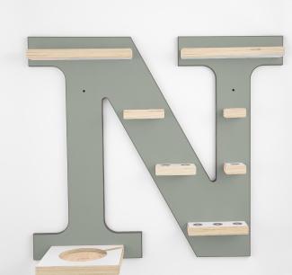 Schreinerei Linden 'Buchstabe N' Tonie-Regal, Holz grau, 45 x 51 cm