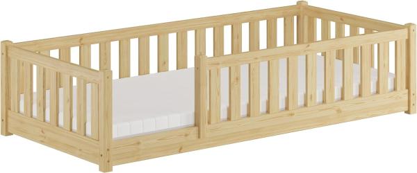 Baby-Bett, Holzbett 90x200 mit Rundumsicherung Kiefer natur lackiert V-60. 77-09Rollrost und Matratze inkl.